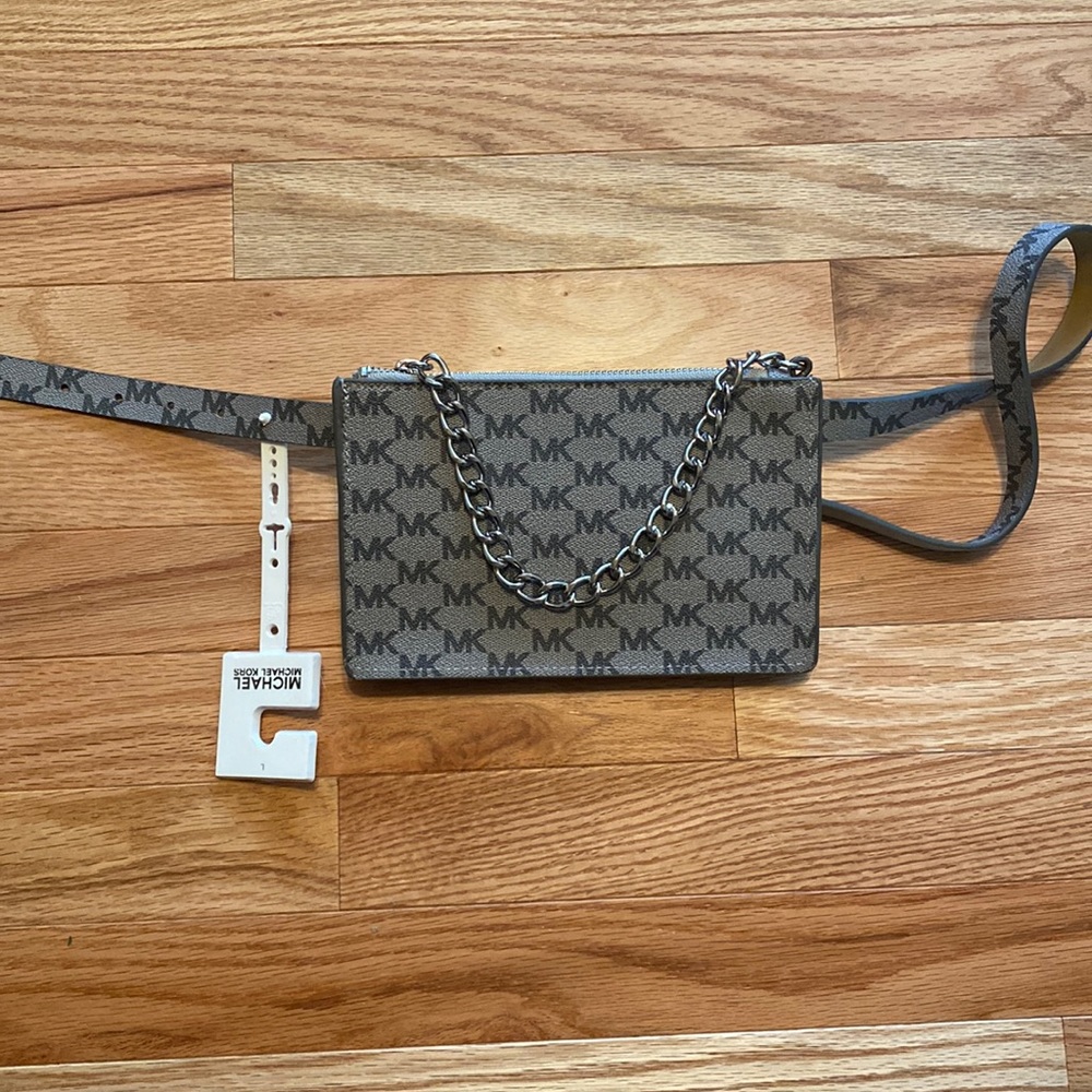 Michael Kors Fanny pack